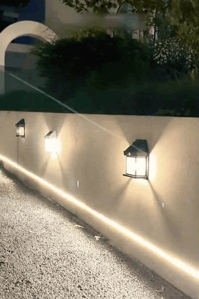 LumiSolar™ – Farol solar impermeable para exteriores